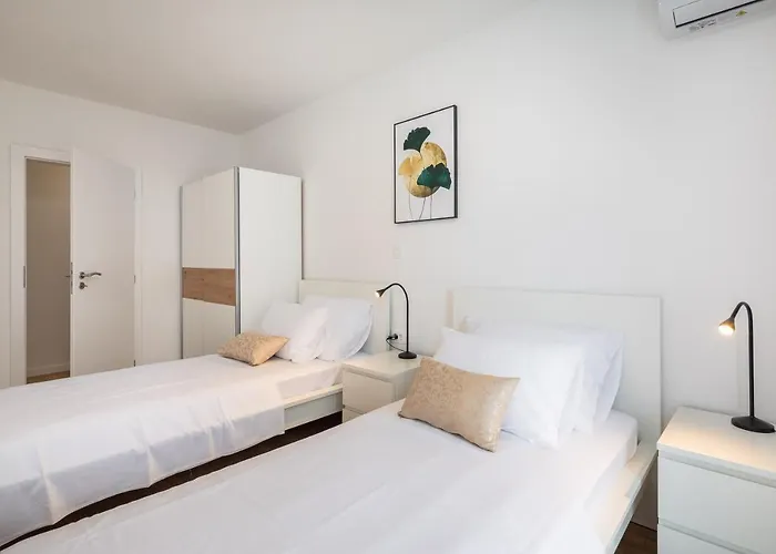 Lemon Tree Luxury, Free Parking * スプリト