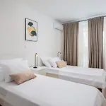 Lemon Tree Luxury, Free Parking Apartman *