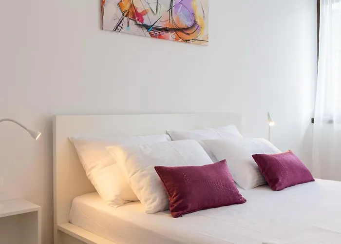 Lemon Tree Luxury, Free Parking * Split